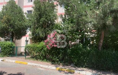 Beylikdüzü Büyükşehir sitesi satılık bahçe katı