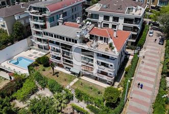 Yeşilköyde Eşsiz Deniz Manzaralı 4+1 Yalı Dairesi Konforu