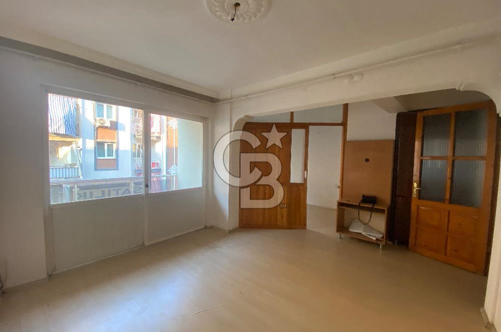 Manisa Şehzadeler Alaybey Mahallesinde Asansörlü Satılık Daire 