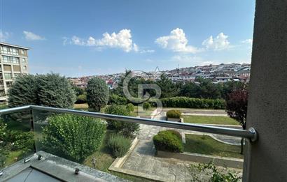 Çekmeköy Hamidiye Mah. Ekşioğlu Beşyıldız Sardunya Sitesinde 3+1 Kiralık Daire 