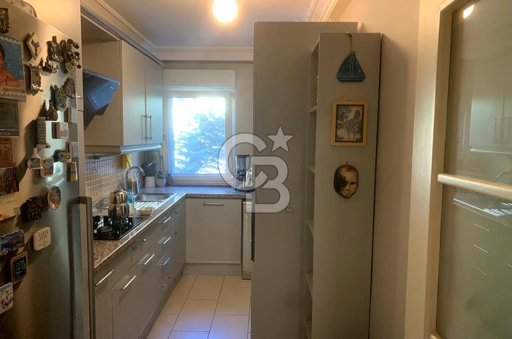YEŞİLKÖY merkezde satılık 3+1 daire