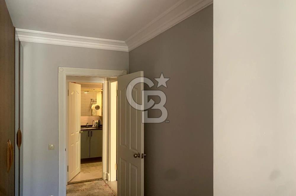 YEŞİLKÖY merkezde satılık 3+1 daire