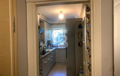 YEŞİLKÖY merkezde satılık 3+1 daire