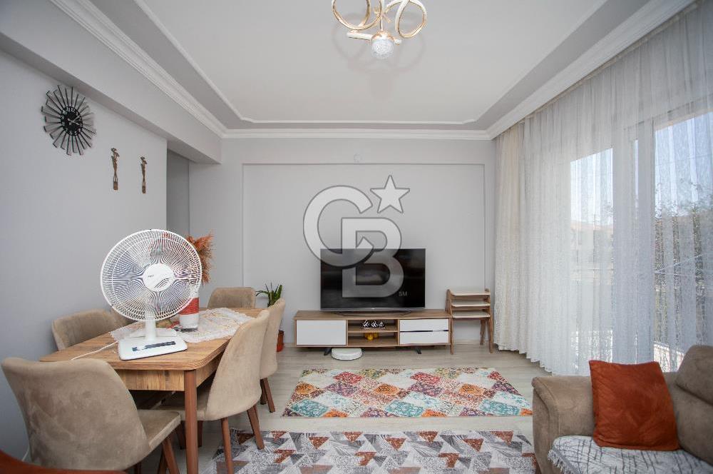 Foça Bağarası Kazım Dirik Mahallesinde Satılık 2+1 Daire