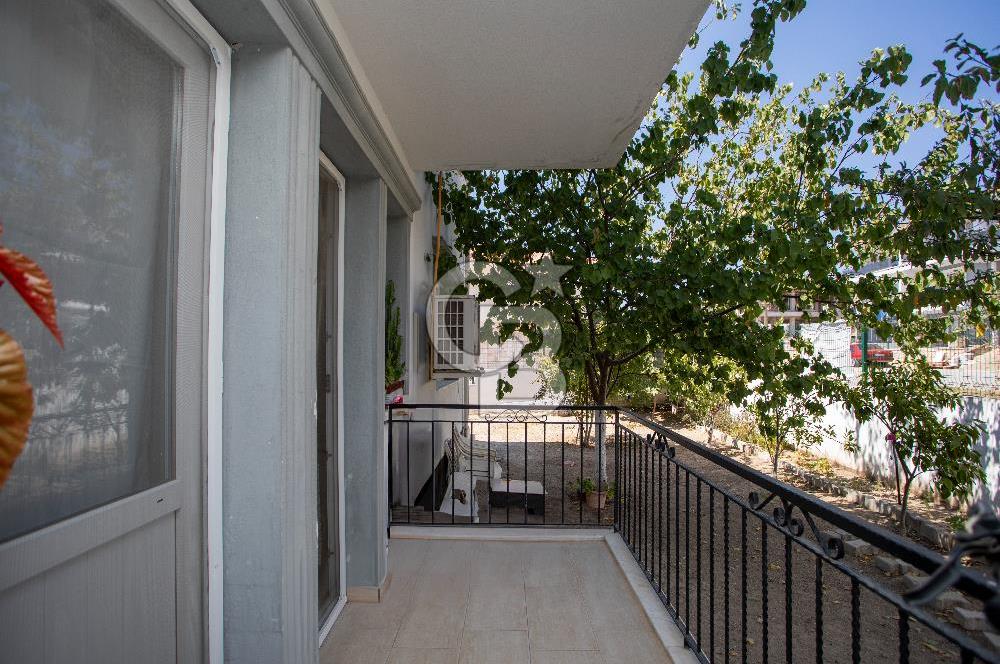 Foça Bağarası Kazım Dirik Mahallesinde Satılık 2+1 Daire