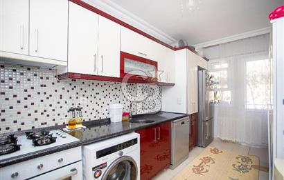 Foça Bağarası Kazım Dirik Mahallesinde Satılık 2+1 Daire
