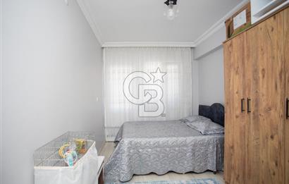 Foça Bağarası Kazım Dirik Mahallesinde Satılık 2+1 Daire