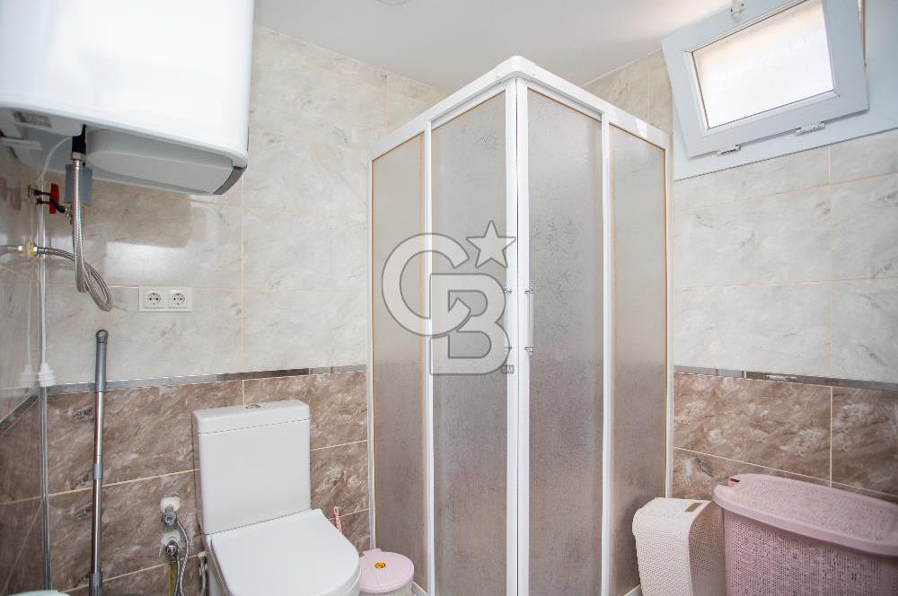 Foça Bağarası Kazım Dirik Mahallesinde Satılık 2+1 Daire