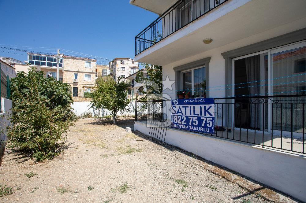 Foça Bağarası Kazım Dirik Mahallesinde Satılık 2+1 Daire