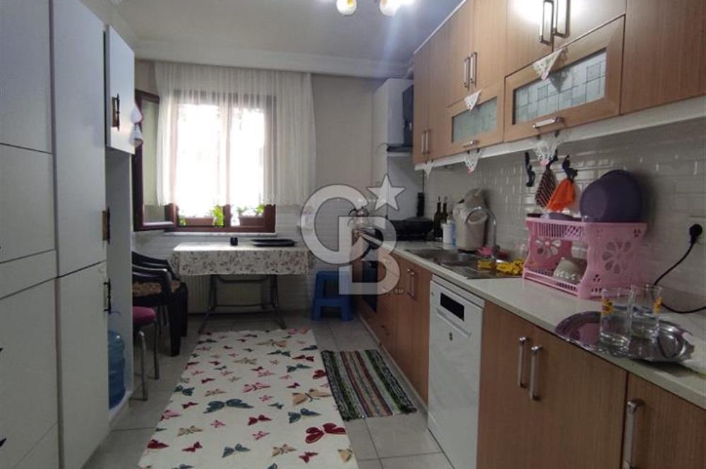 VİLLA TADINDA 3 KATLI TRİPLEKS 5+1 SATILIK FERAH DAİRE