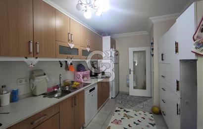 VİLLA TADINDA 3 KATLI TRİPLEKS 5+1 SATILIK FERAH DAİRE
