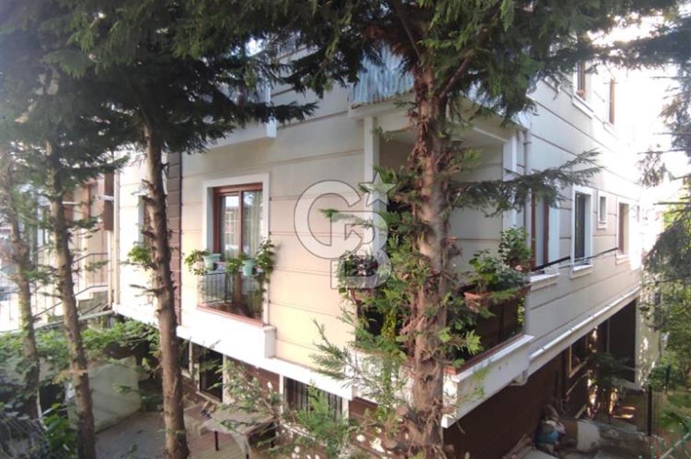 VİLLA TADINDA 3 KATLI TRİPLEKS 5+1 SATILIK FERAH DAİRE