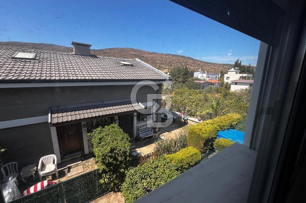 URLA GÜLBAHÇE'DE SATILIK 2+1 DENİZ MANZARALI DUBLEKS DAİRE