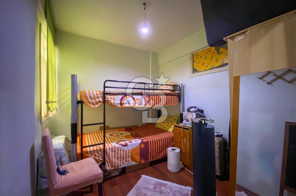 ZEYNEPKAMİL'DE SATILIK, HASTANEYE YAKIN,  2+1, 85 m2