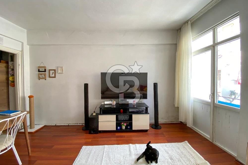 ZEYNEPKAMİL'DE SATILIK, HASTANEYE YAKIN,  2+1, 85 m2