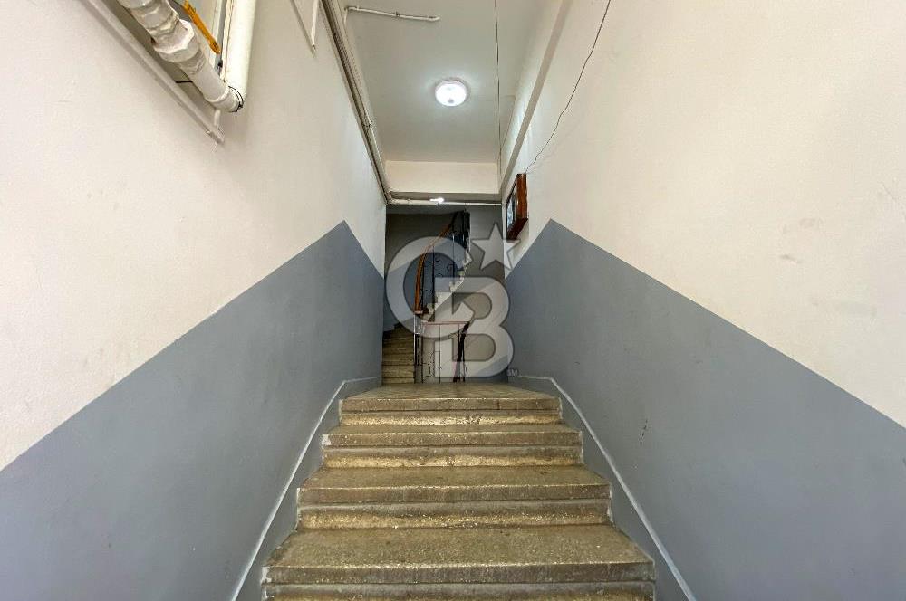 ZEYNEPKAMİL'DE SATILIK, HASTANEYE YAKIN,  2+1, 85 m2