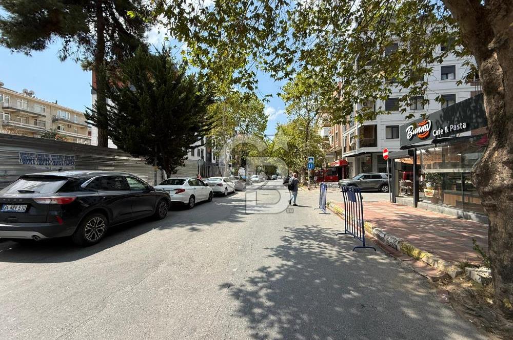 Maltepe Feyzullah mahallesi satılık 120 m2 net 3+1 fırsat daire