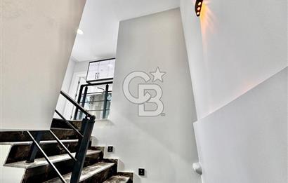 CB Envoy'dan Başiskele Sahil'de Türk Hamamı & Şömineli 5+1 Villa