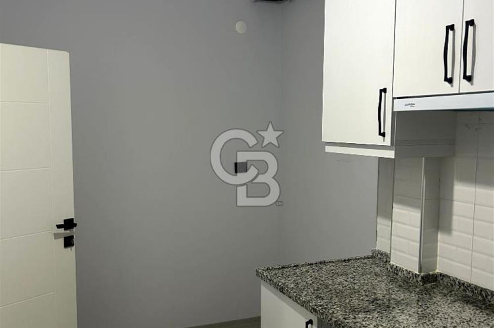 Eski Fidangör Caddesine cepheli kiralık işyeri
