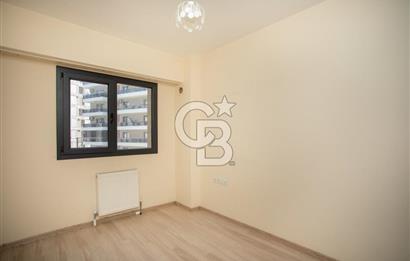 KARŞIYAKA KONAKLARI SATILIK 2+1 DAİRE