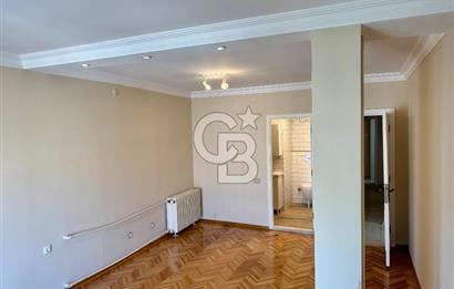MUHTEŞEM KONUMDA SATILIK 5 + 1 YALI DAİRESİ