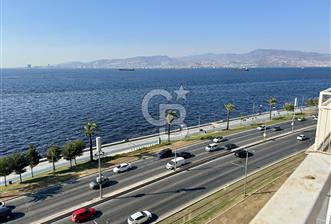 MUHTEŞEM KONUMDA SATILIK 5 + 1 YALI DAİRESİ