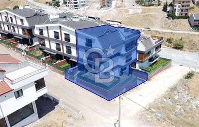 CB KİNG'DEN MALTEPE MAHALLESİNDE SATILIK 5+1 VİLLA