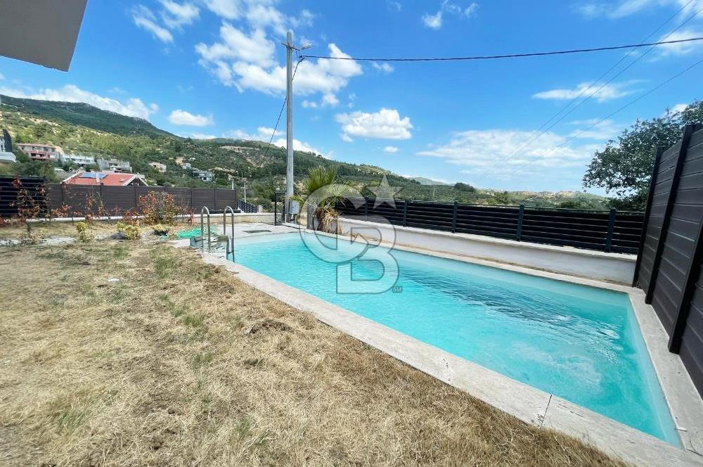 Ayvacık Kozluda Satılık Ful Boğaz Manzaralı 3+1 Satılık Villa !