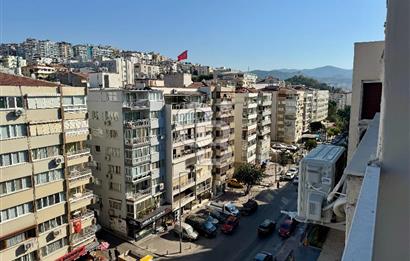 MUHTEŞEM KONUMDA SATILIK 5 + 1 YALI DAİRESİ