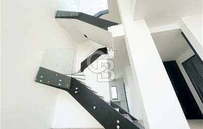 Ayvacık Kozluda Satılık Ful Boğaz Manzaralı 3+1 Satılık Villa !