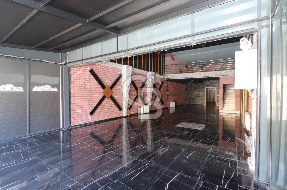 Taşdelen Cad. Üzerinde 350 m² Depolu Kiralık Dükkan