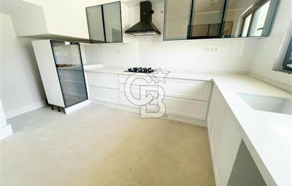 Ayvacık Kozluda Satılık Ful Boğaz Manzaralı 3+1 Satılık Villa !