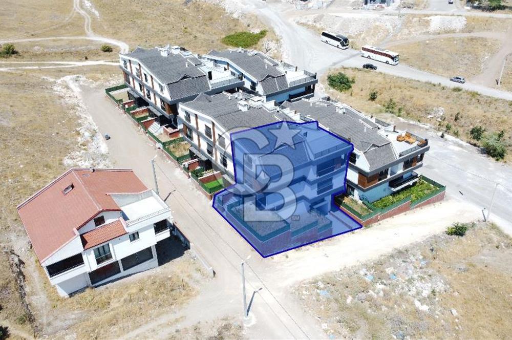 CB KİNG'DEN MALTEPE MAHALLESİNDE SATILIK 5+1 VİLLA