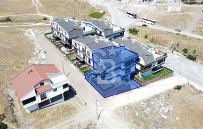 CB KİNG'DEN MALTEPE MAHALLESİNDE SATILIK 5+1 VİLLA
