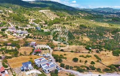 Ayvacık Kozluda Satılık Ful Boğaz Manzaralı 3+1 Satılık Villa !