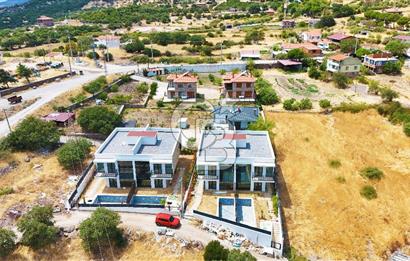 Ayvacık Kozluda Satılık Ful Boğaz Manzaralı 3+1 Satılık Villa !