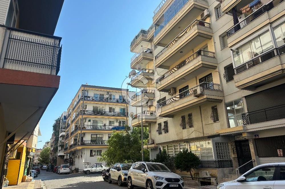 Karşıyaka Yalı Mahallesinde 3+1 Satılık Daire