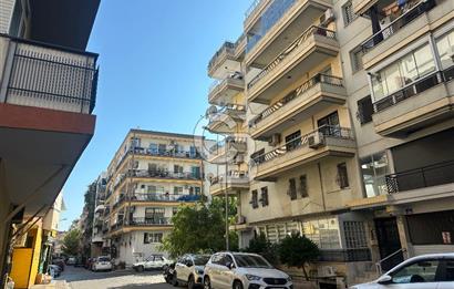 Karşıyaka Yalı Mahallesinde 3+1 Satılık Daire