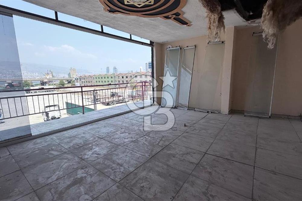 Umurbey Mah. Şehitlik Caddesi 3 Katlı Kiralık Dükkan
