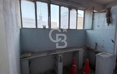 Umurbey Mah. Şehitlik Caddesi 3 Katlı Kiralık Dükkan