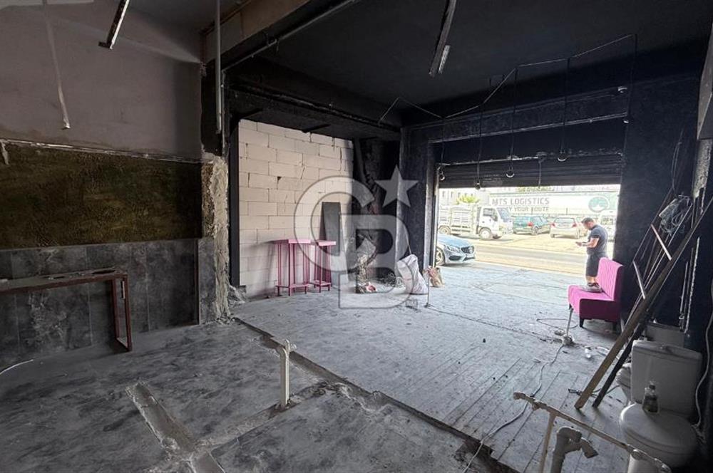 Umurbey Mah. Şehitlik Caddesi 3 Katlı Kiralık Dükkan