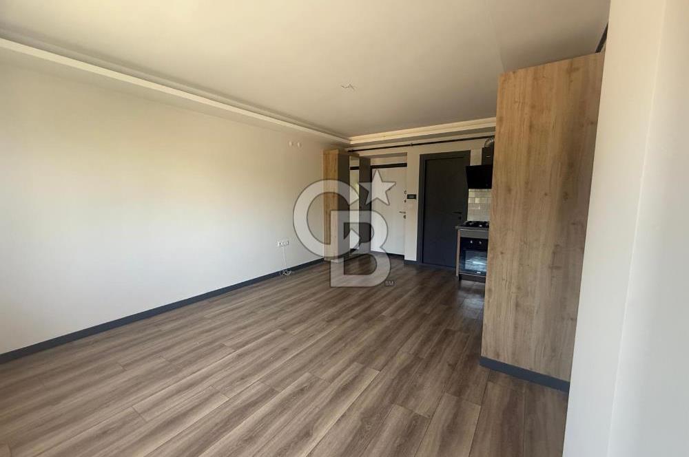 MENEMEN ULUS MAHALLESİNDE HAVUZLU KİRALIK 1+1 DAİRE