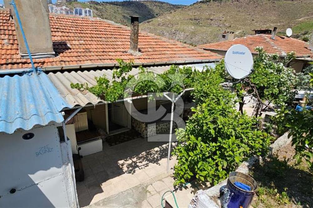 EVKA 2 TERAS EVLERDE SATILIK 2+1 TERAS BAHÇELİ DAİRE