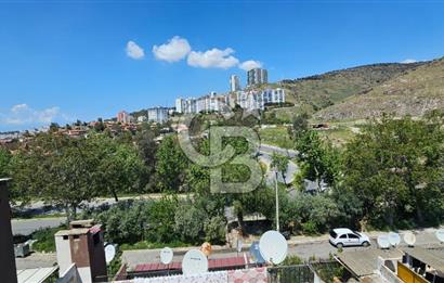 EVKA 2 TERAS EVLERDE SATILIK 2+1 TERAS BAHÇELİ DAİRE