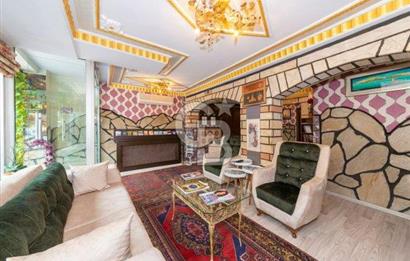 Tarihi Yarımada’da Üzerinde Otel Olan %52 Arsa Hissesi – Sınırlı Fırsat!
