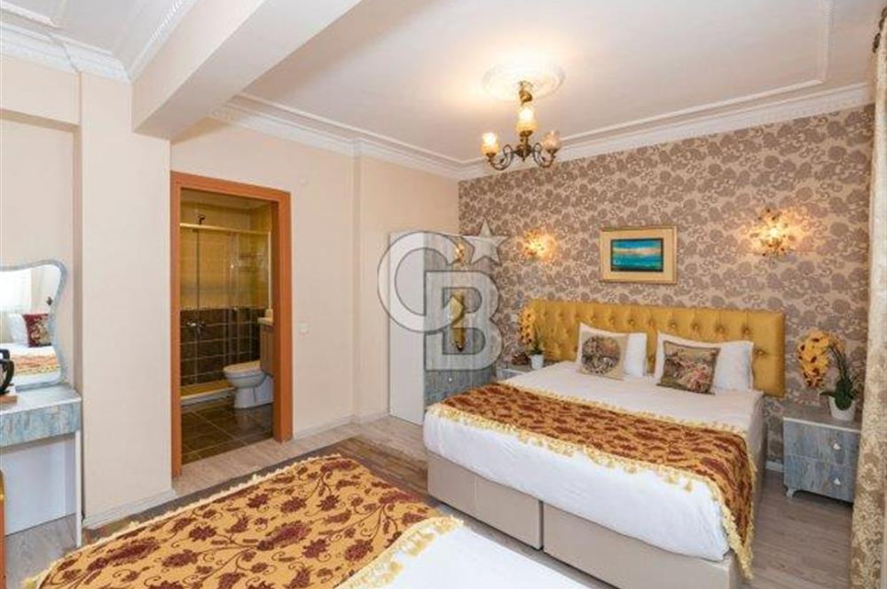 Tarihi Yarımada’da Üzerinde Otel Olan %52 Arsa Hissesi – Sınırlı Fırsat!