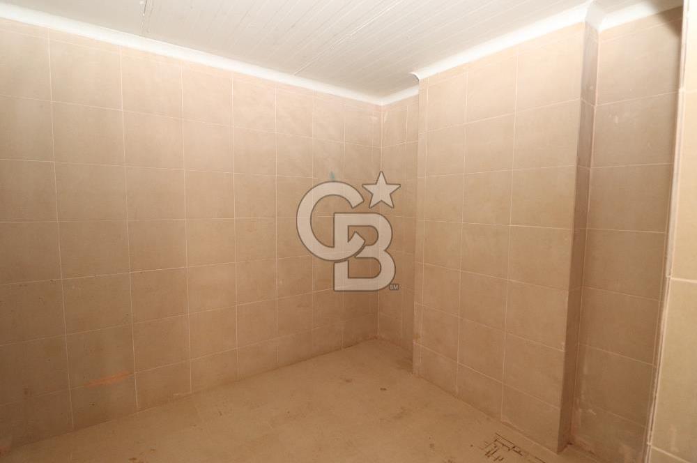 Taşdelen Cad. Üzerinde 350 m² Depolu Kiralık Dükkan