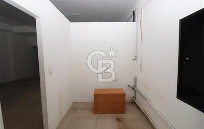 Taşdelen Cad. Üzerinde 350 m² Depolu Kiralık Dükkan