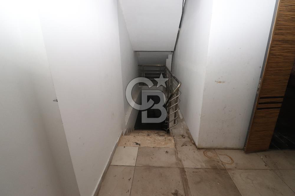 Taşdelen Cad. Üzerinde 350 m² Depolu Kiralık Dükkan
