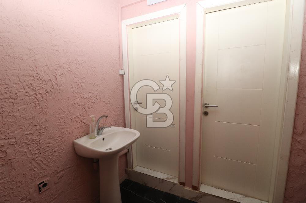 Taşdelen Cad. Üzerinde 350 m² Depolu Kiralık Dükkan